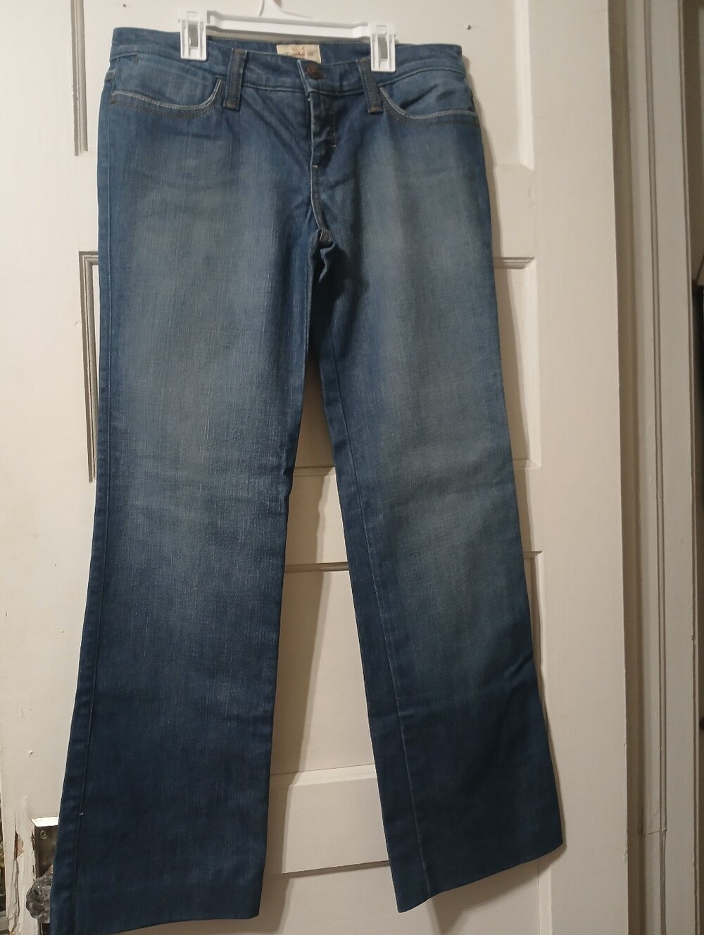 Classic Women's  Blue Straight-Leg Jeans